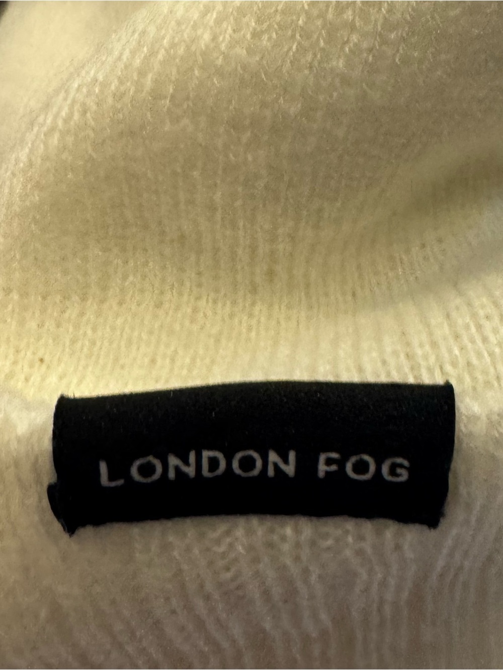 London Fog Cream Knit Cuffed Beanie Hat One Size Soft Winter Acrylic - Picture 3 of 4